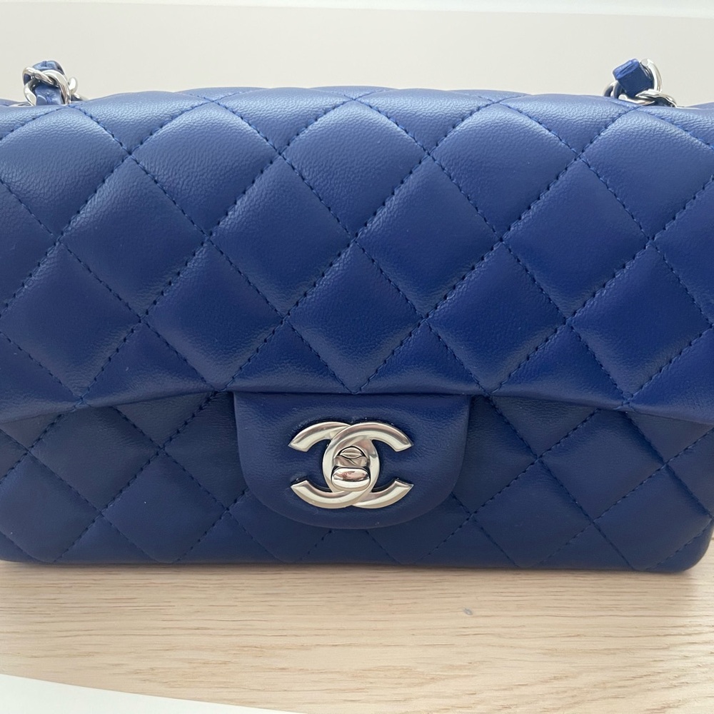 Chanel Mini Flap Bag - Picture 3 of 6